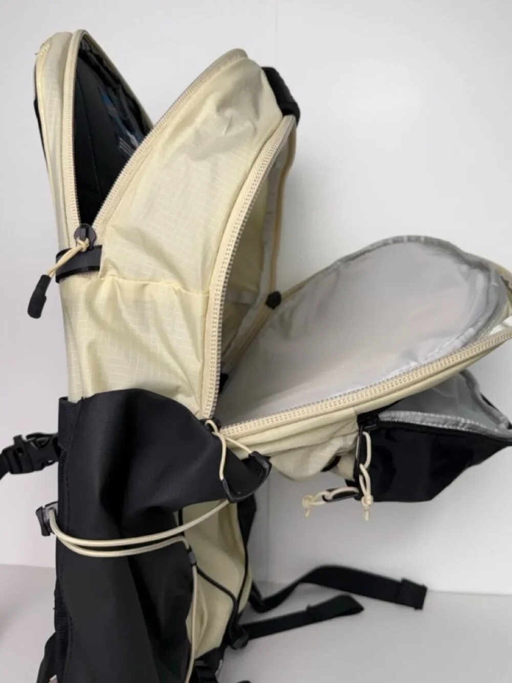 The North Face Borealis 16